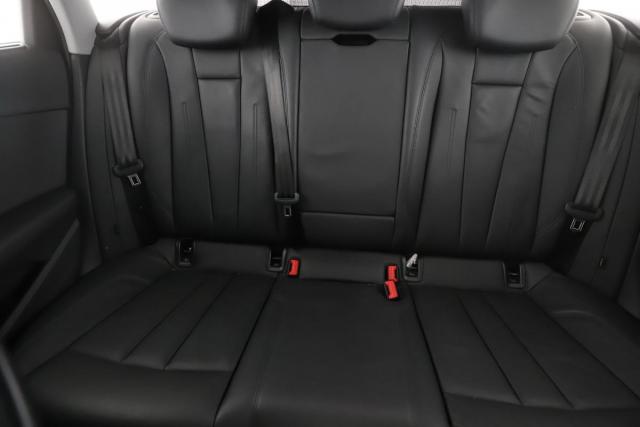 Audi A4 Avant image 6