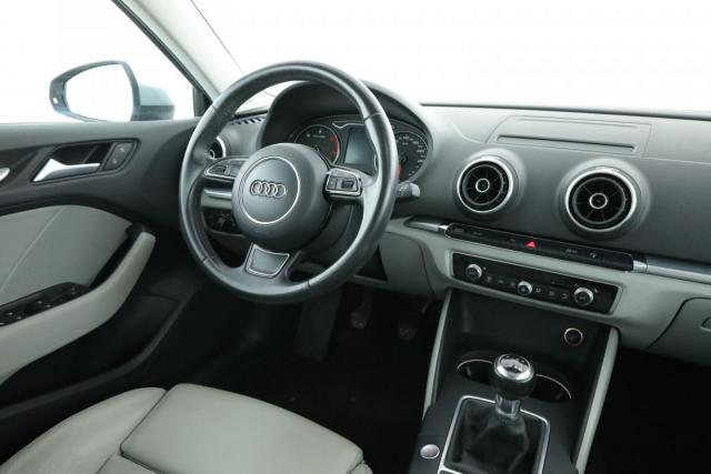 Audi A3 Sportback image 3