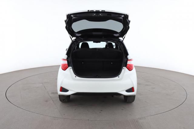 Toyota Yaris image 8