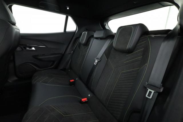 Peugeot 2008 image 5