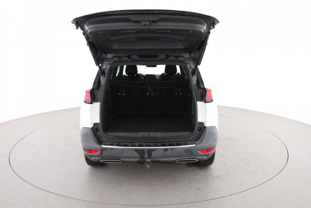 Peugeot 5008 image 2