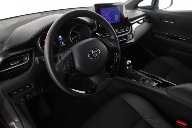 Toyota C-Hr image 5