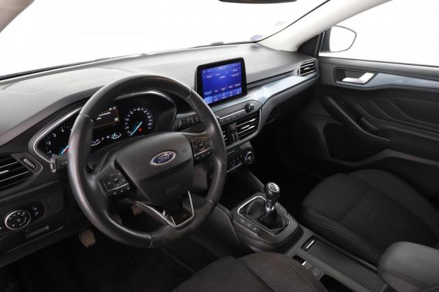 Ford Focus image 6