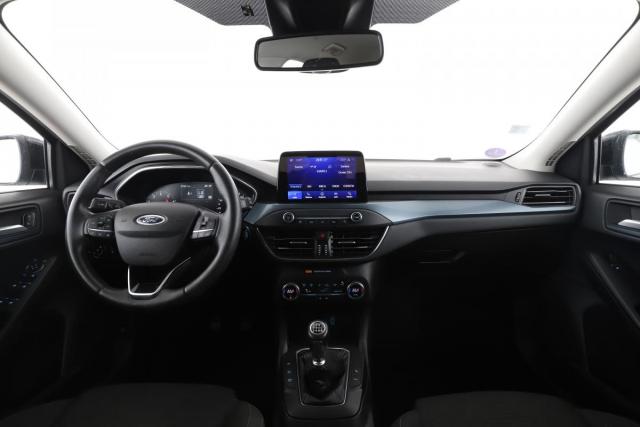 Ford Focus image 7