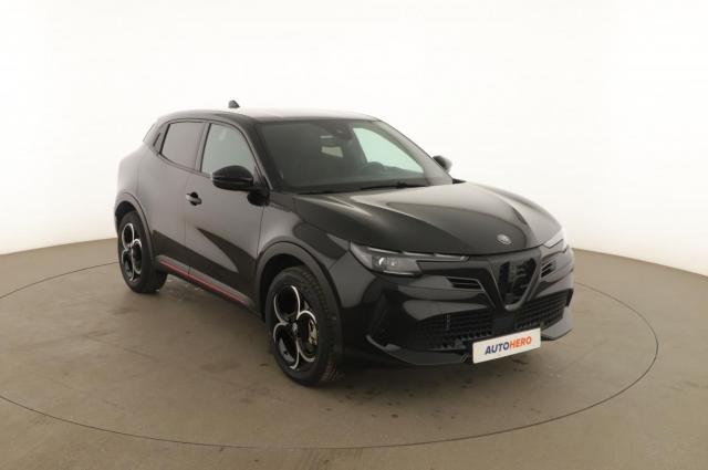 Alfa Romeo Junior image 8
