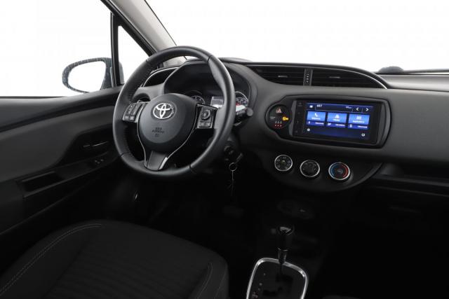 Toyota Yaris image 8
