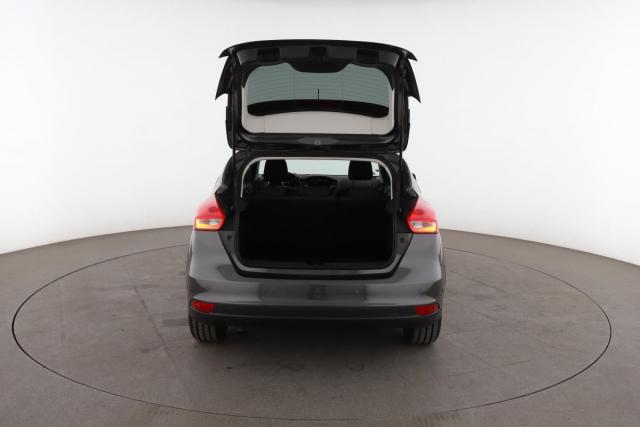 Ford Focus image 5
