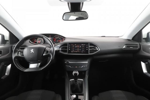 Peugeot 308 image 1