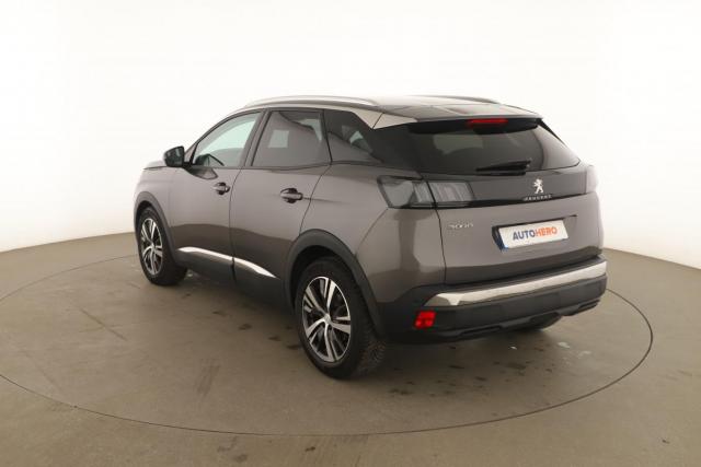 Peugeot 3008 image 2