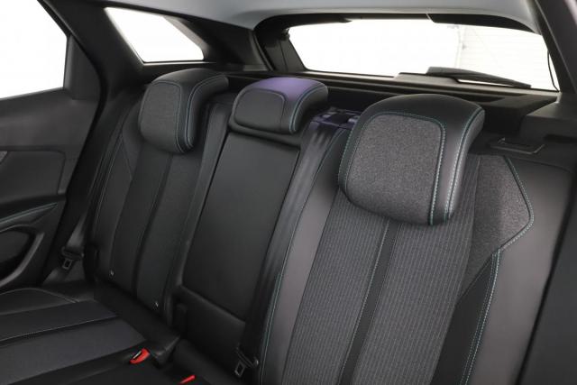 Peugeot 3008 image 3