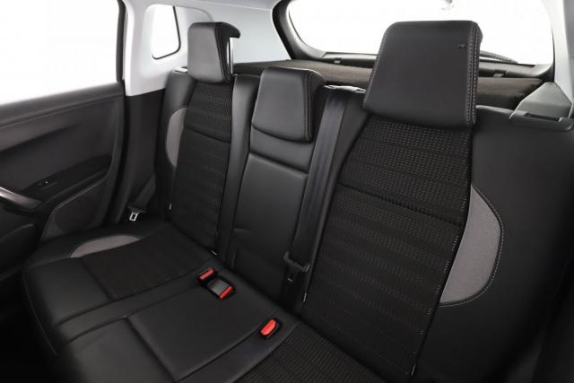 Peugeot 2008 image 7