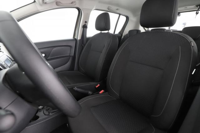 Dacia Sandero Ii image 2