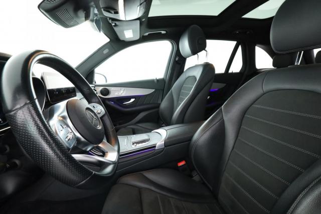 Mercedes Benz Glc image 8