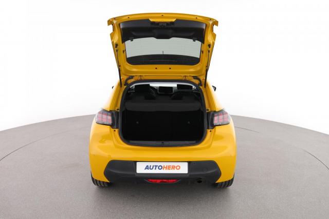 Peugeot 208 image 7