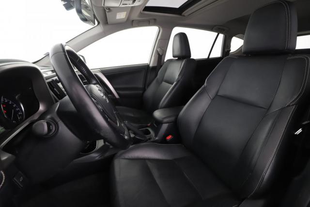 Toyota Rav4 image 5