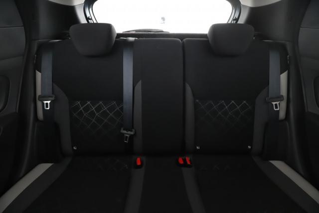 Nissan Micra image 8