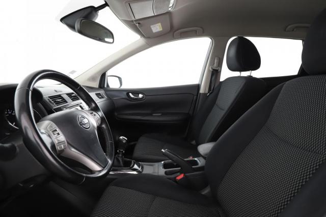 Nissan Pulsar image 1
