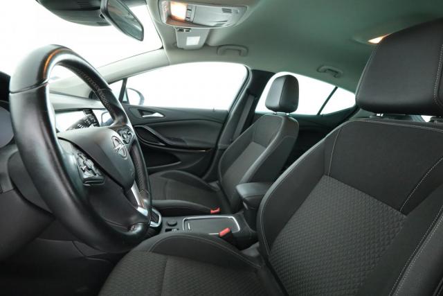 Opel Astra image 4