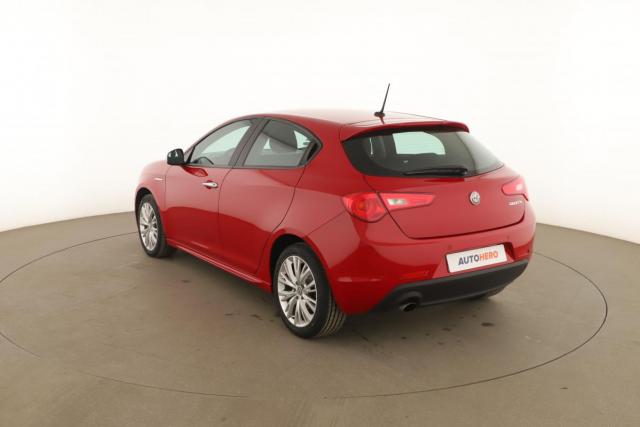 Alfa Romeo Giulietta image 5