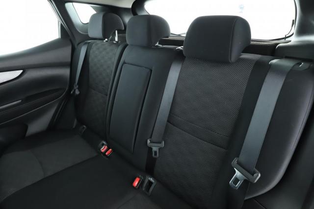 Nissan Qashqai image 9