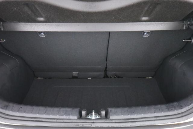 Kia Picanto image 8