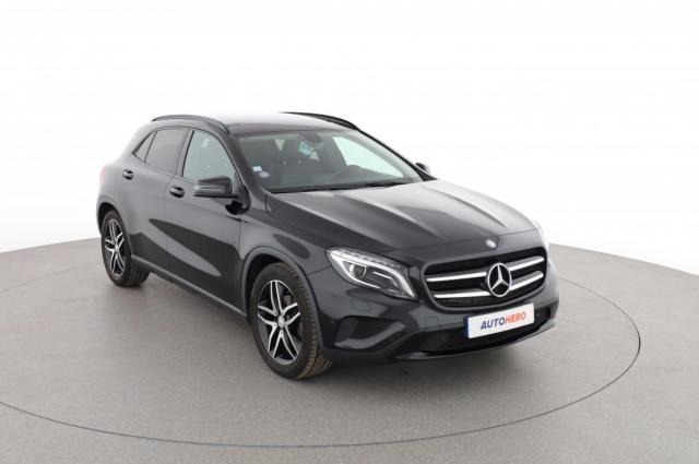 Mercedes Benz Gla image 8