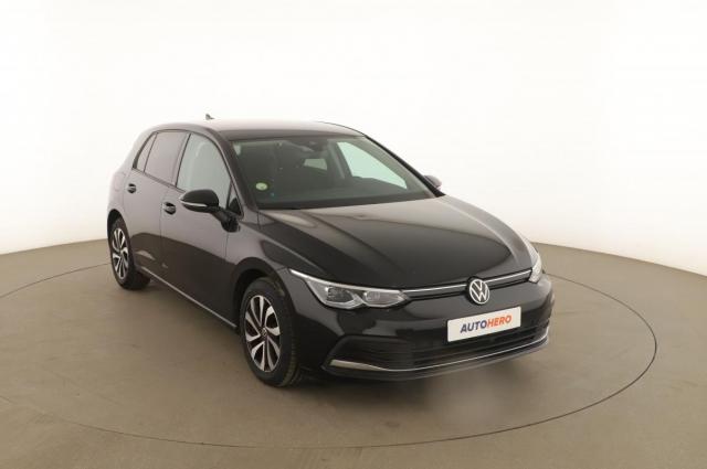Volkswagen Golf image 4