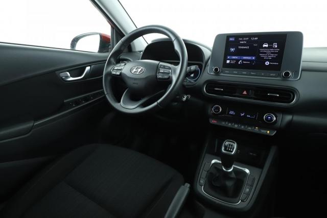Hyundai Kona image 6