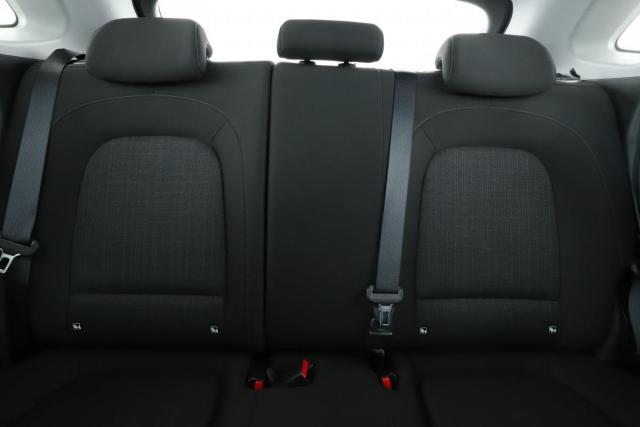 Hyundai Kona image 4