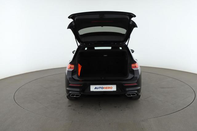 Volkswagen Golf image 4
