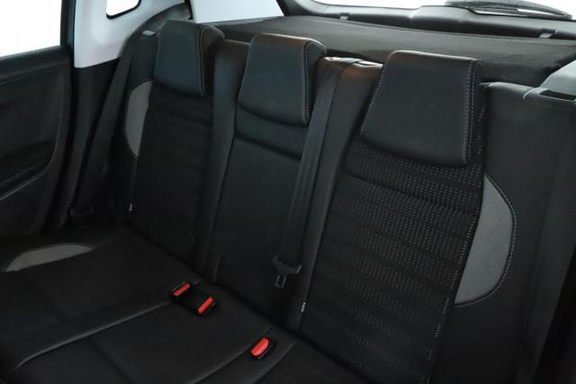 Peugeot 2008 image 5