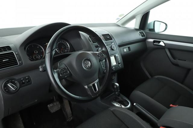 Volkswagen Touran image 2