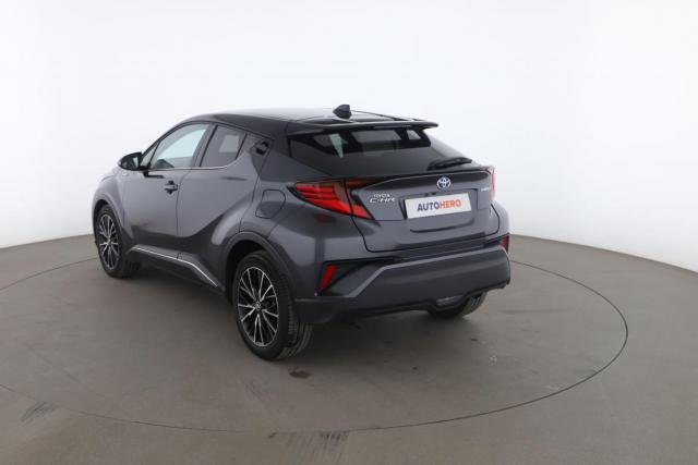 Toyota C-Hr image 2
