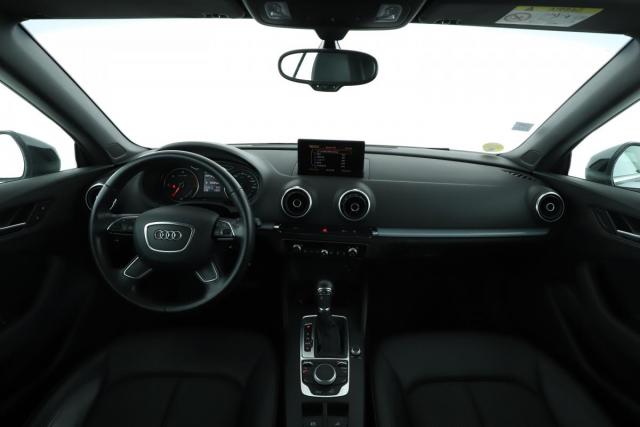 Audi A3 Cabriolet image 8