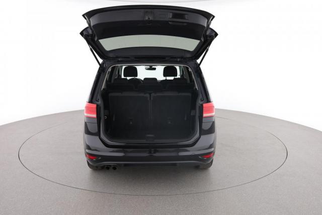 Volkswagen Touran image 1