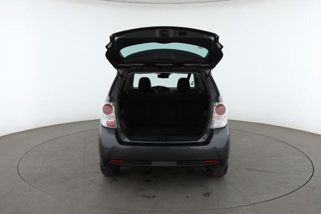 Toyota Verso image 5