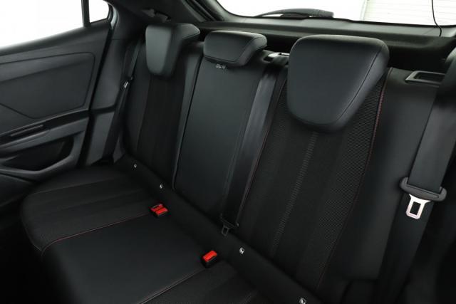 Opel Mokka image 1