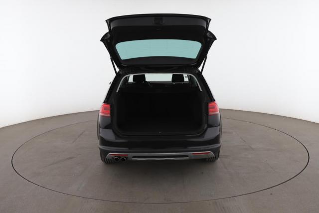 Volkswagen Golf Sw image 4