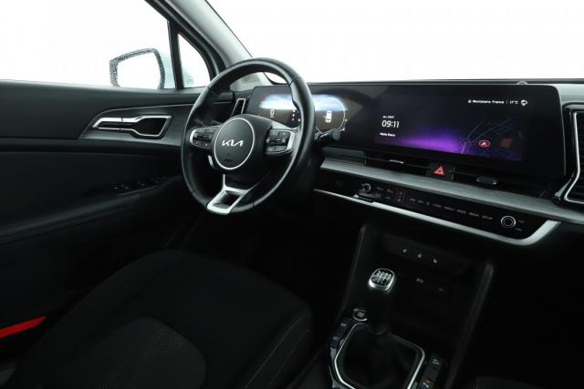 Kia Sportage image 2