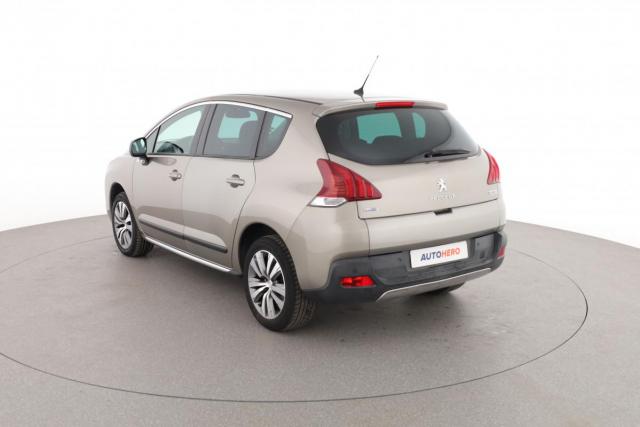 Peugeot 3008 image 2