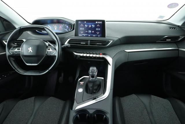 Peugeot 3008 image 9