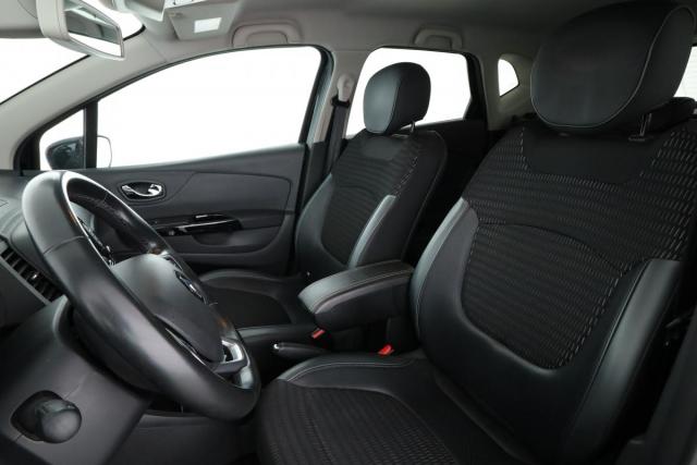 Renault Captur image 8