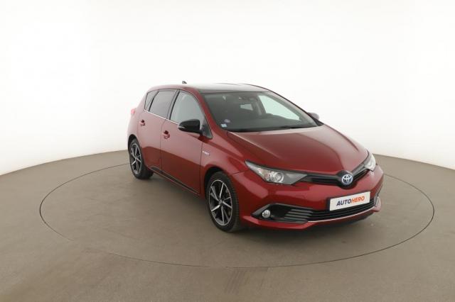 Toyota Auris image 9
