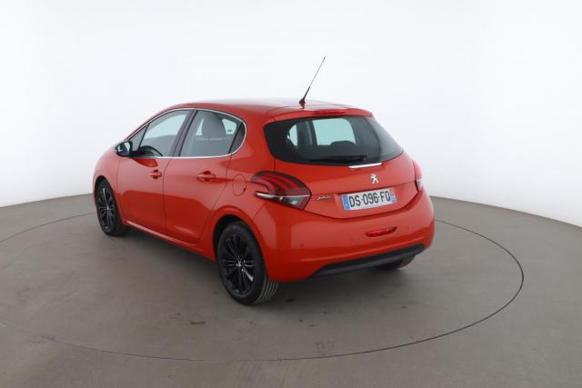 Peugeot 208 image 9