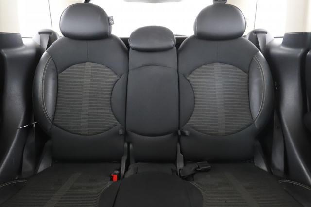 Mini Countryman image 9