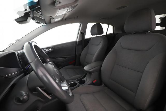 Hyundai Ioniq image 9