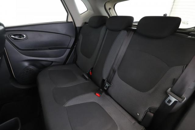 Renault Captur image 9