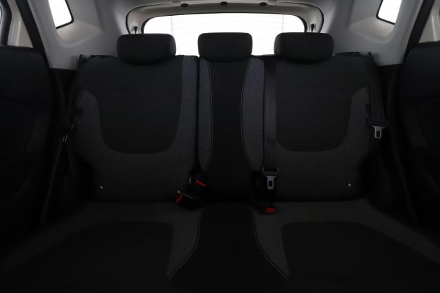 Renault Captur image 8
