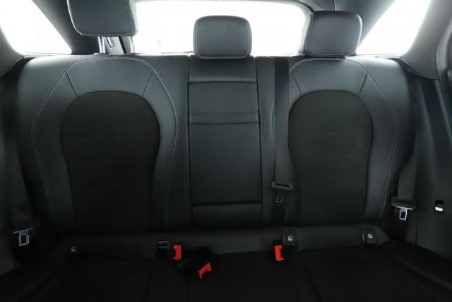 Mercedes Benz Glc image 7