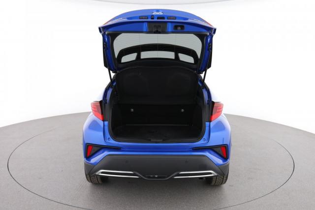 Toyota C-Hr image 2